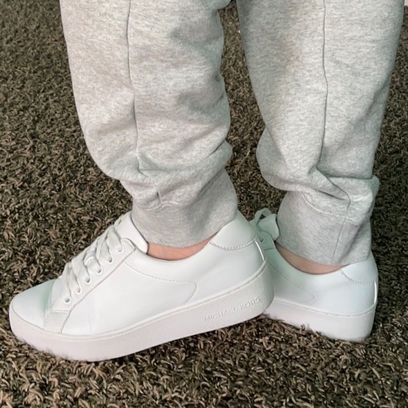 MICHAEL KORS WOMENS LEATHER SNEAKERS COLOR WHITE 6 - Picture 14 of 16